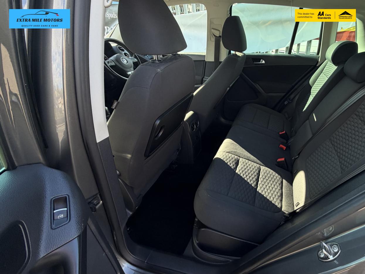 Volkswagen Tiguan 2.0 TDI Match SUV 5dr Diesel DSG 4WD Euro 5 (140 ps)