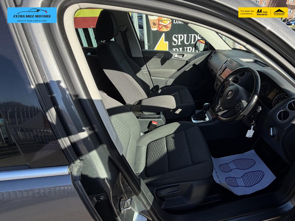 Volkswagen Tiguan 2.0 TDI Match SUV 5dr Diesel DSG 4WD Euro 5 (140 ps)