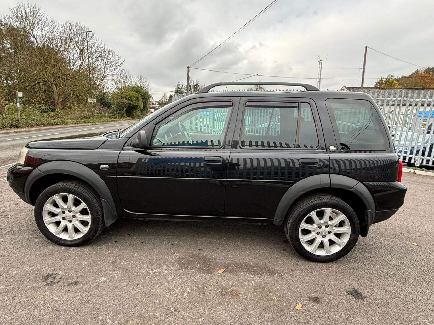 Land Rover Freelander 2.0 TD4 Sport SUV 5dr Diesel Manual (205 g/km, 110 bhp)