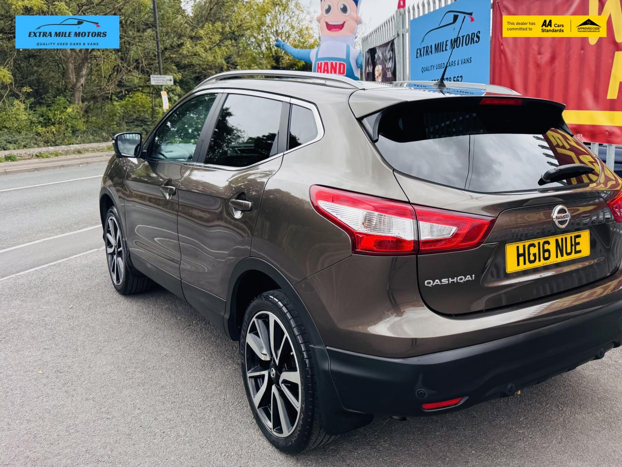 Nissan Qashqai 1.2 DIG-T Tekna SUV 5dr Petrol Manual 2WD Euro 6 (s/s) (115 ps)