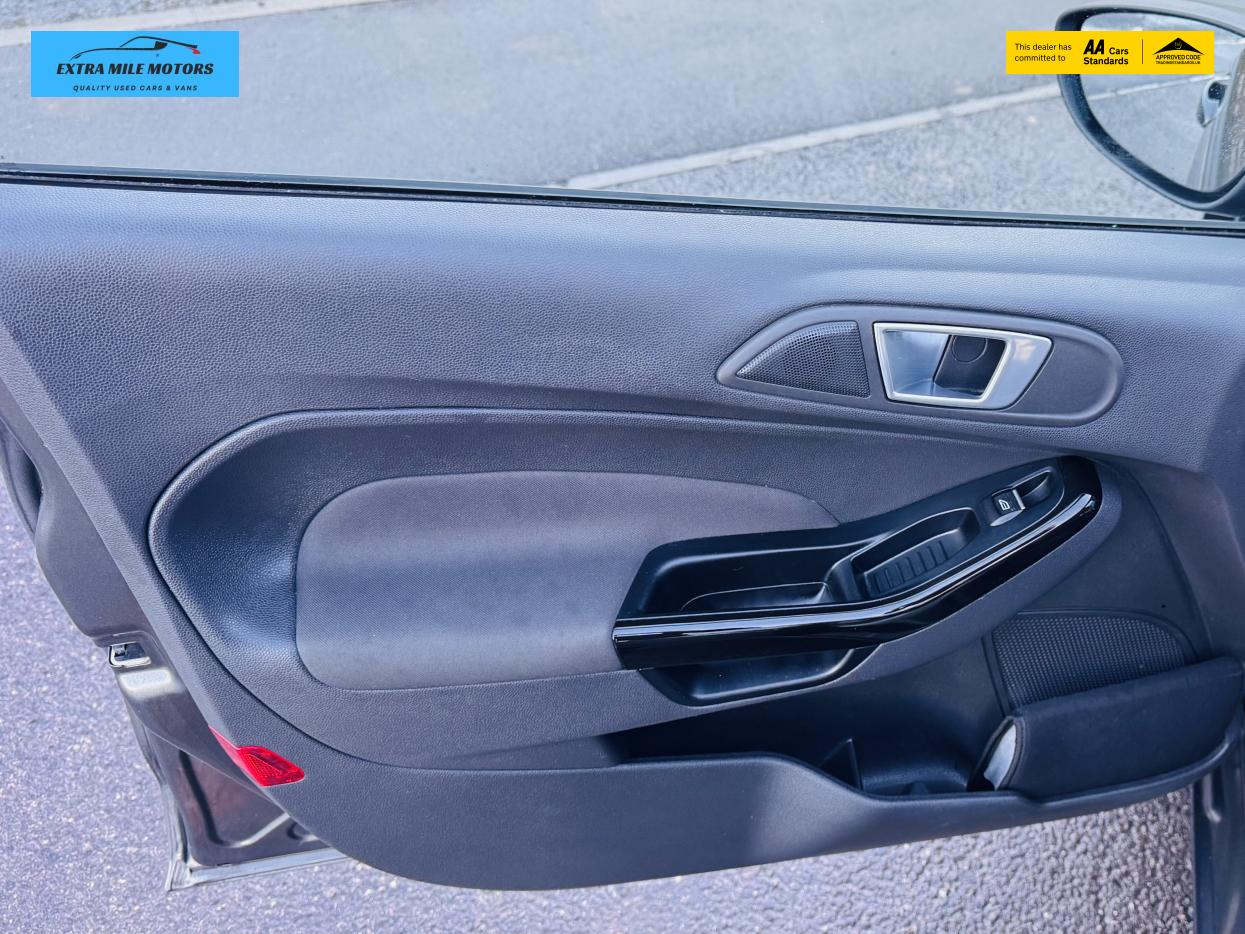 Ford Fiesta 1.0T EcoBoost Zetec Hatchback 5dr Petrol Manual Euro 6 (s/s) (100 ps)