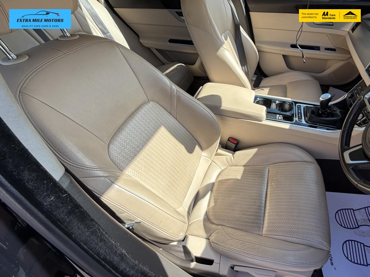 Jaguar XF 2.0d Prestige Saloon 4dr Diesel Manual Euro 6 (s/s) (163 ps)