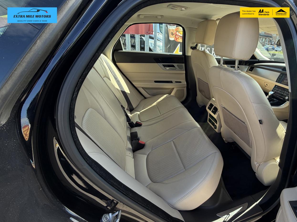 Jaguar XF 2.0d Prestige Saloon 4dr Diesel Manual Euro 6 (s/s) (163 ps)