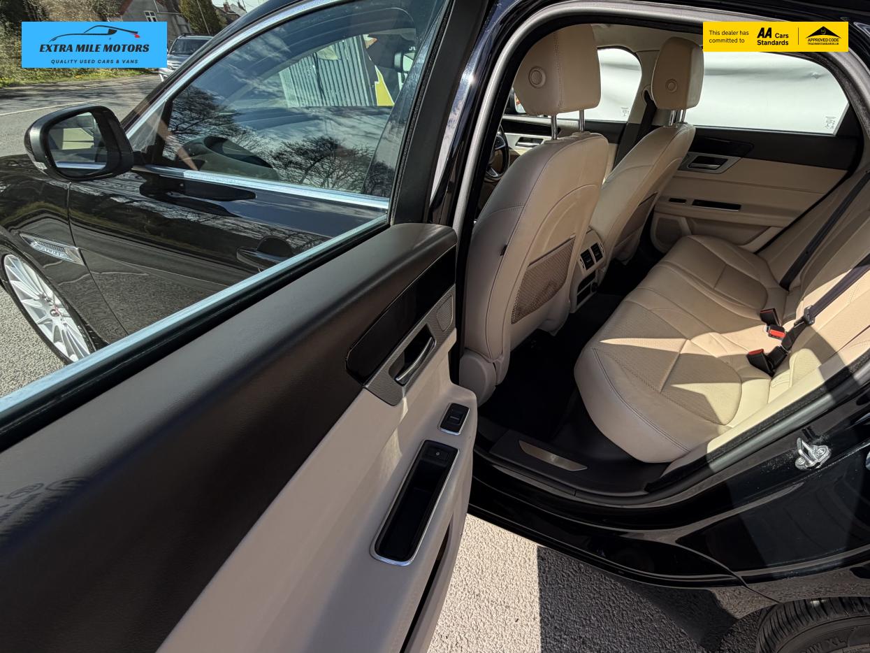 Jaguar XF 2.0d Prestige Saloon 4dr Diesel Manual Euro 6 (s/s) (163 ps)