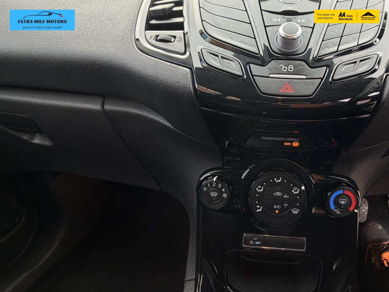 Ford Fiesta 1.0T EcoBoost Zetec Hatchback 5dr Petrol Manual Euro 6 (s/s) (100 ps)