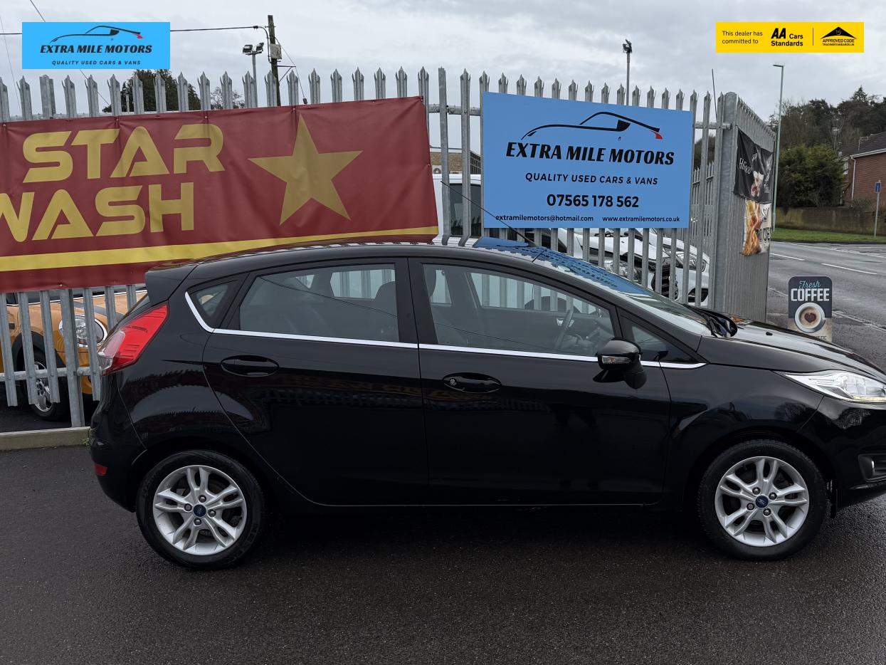 Ford Fiesta 1.0T EcoBoost Zetec Hatchback 5dr Petrol Manual Euro 6 (s/s) (100 ps)