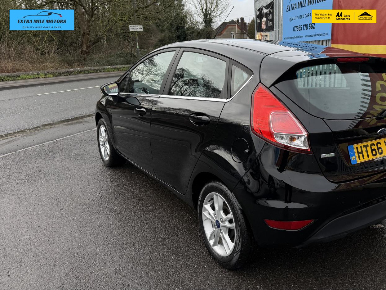 Ford Fiesta 1.0T EcoBoost Zetec Hatchback 5dr Petrol Manual Euro 6 (s/s) (100 ps)
