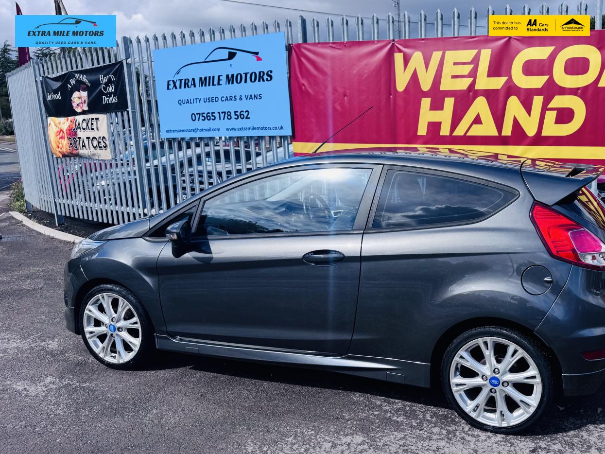 Ford Fiesta 1.0T EcoBoost Zetec S Hatchback 3dr Petrol Manual Euro 6 (s/s) (125 ps)