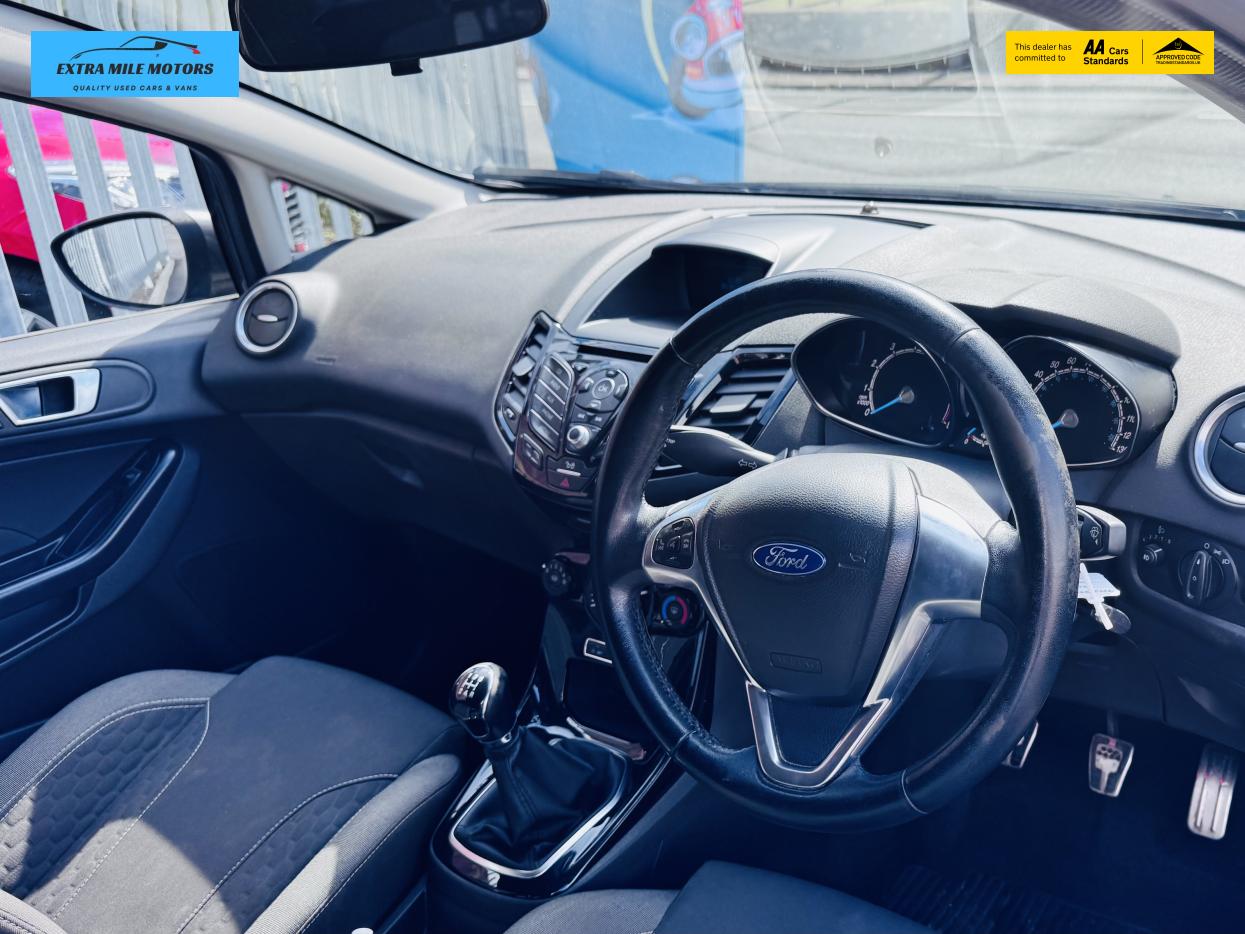 Ford Fiesta 1.0T EcoBoost Zetec S Hatchback 3dr Petrol Manual Euro 6 (s/s) (125 ps)