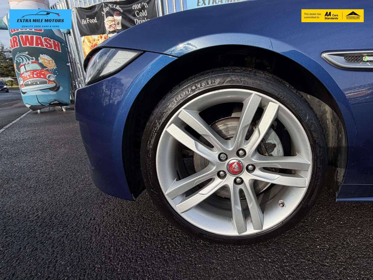 Jaguar XE 2.0d R-Sport Saloon 4dr Diesel Auto Euro 6 (s/s) (180 ps)