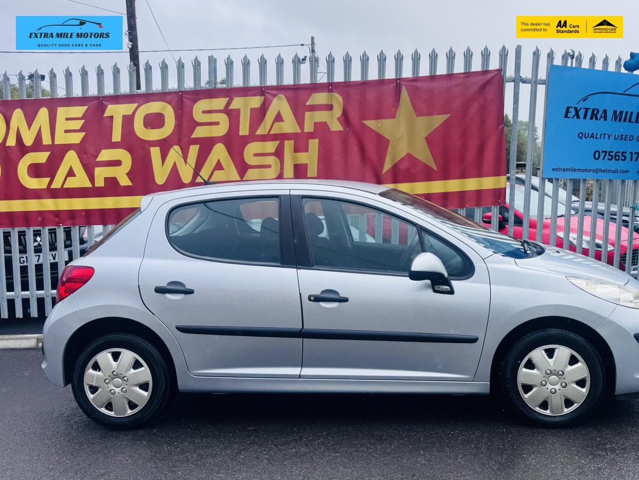 Peugeot 207 1.4 Urban Hatchback 5dr Petrol Manual (150 g/km, 75 bhp)