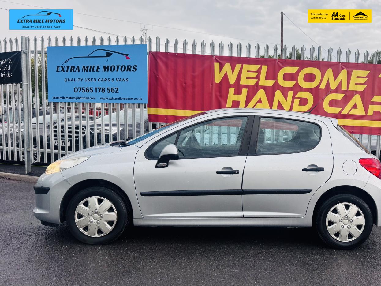 Peugeot 207 1.4 Urban Hatchback 5dr Petrol Manual (150 g/km, 75 bhp)