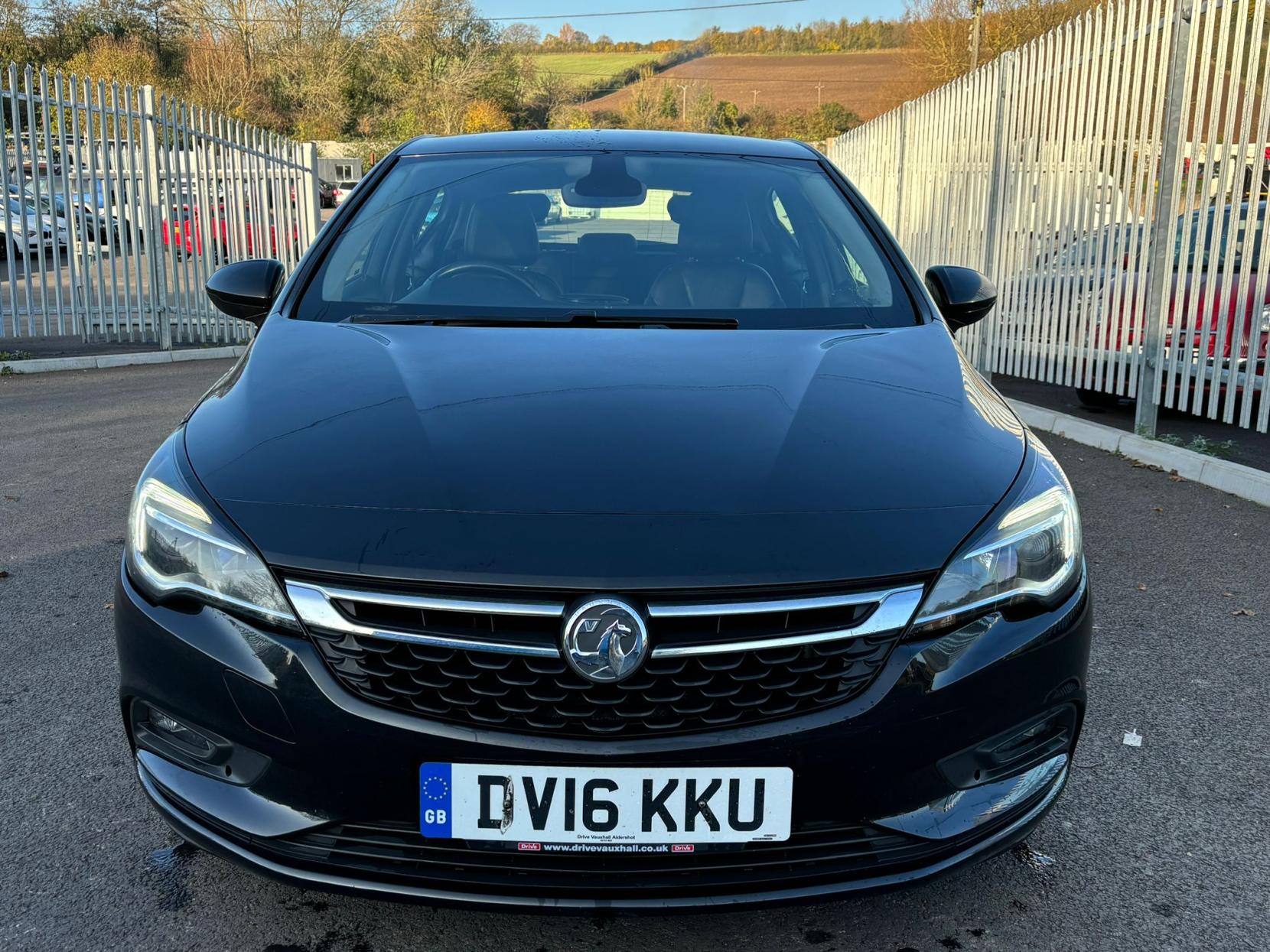 Vauxhall Astra 1.4i Turbo Elite Hatchback 5dr Petrol Manual Euro 6 (150 ps)