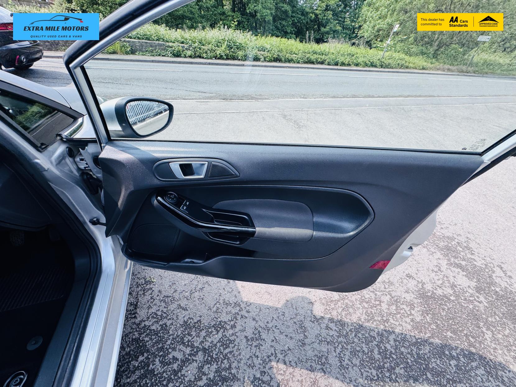 Ford Fiesta 1.0T EcoBoost Zetec Hatchback 3dr Petrol Manual Euro 6 (s/s) (100 ps)