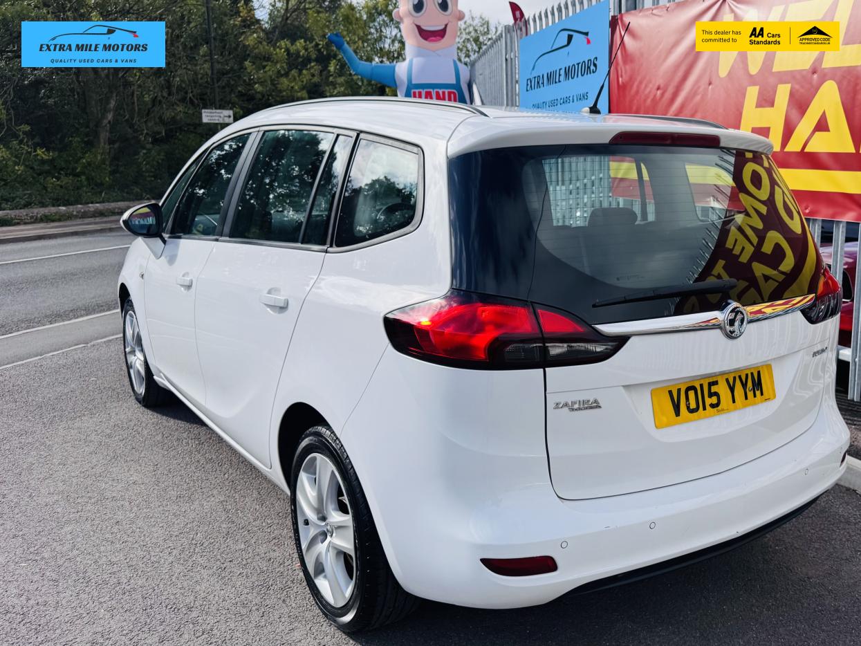 Vauxhall Zafira Tourer 1.4T 16V Exclusiv MPV 5dr Petrol Manual Euro 5 (140 ps)