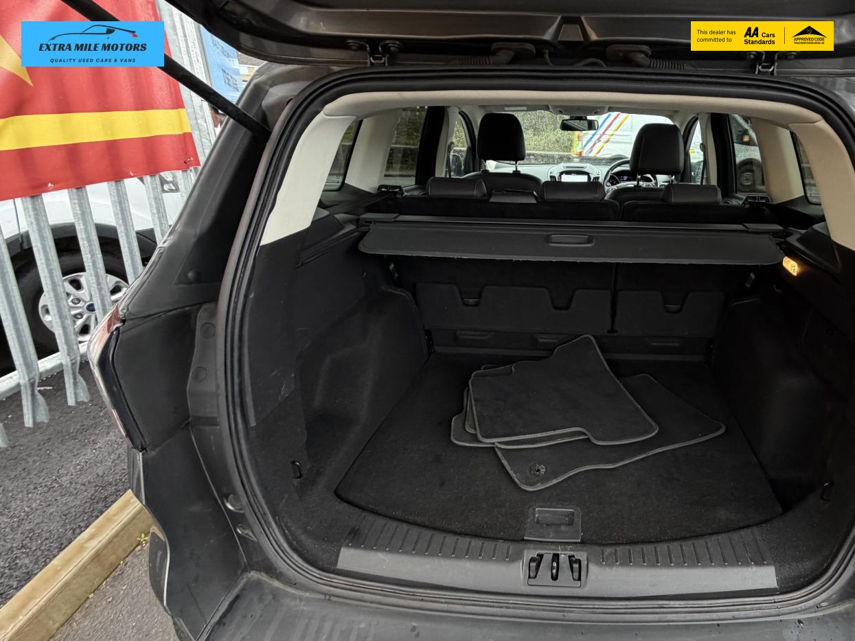 Ford Kuga 1.5 TDCi Titanium SUV 5dr Diesel Manual Euro 6 (s/s) (120 ps)