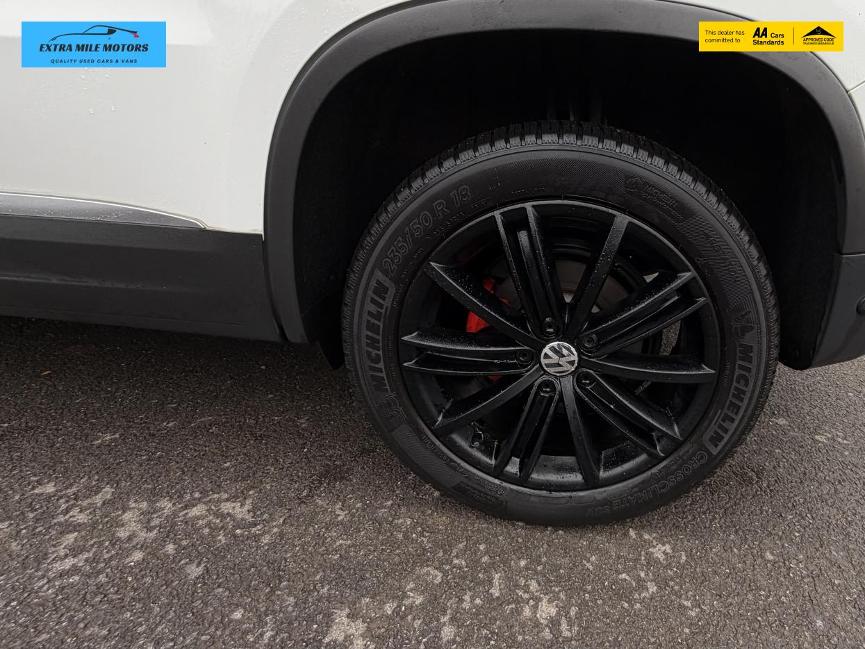 Volkswagen Tiguan 2.0 TDI BlueMotion Tech Match Edition SUV 5dr Diesel Manual 4WD Euro 6 (s/s) (150 ps)