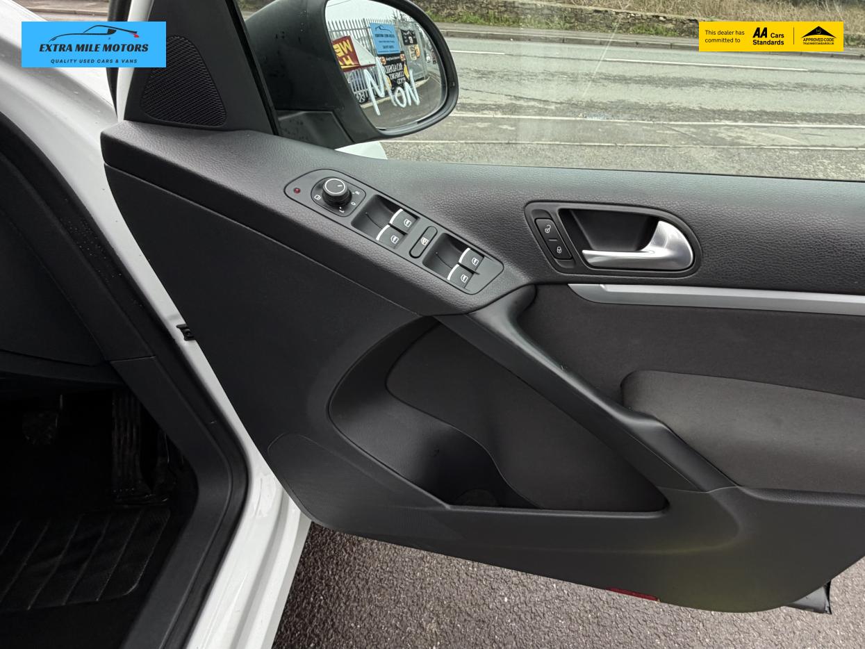 Volkswagen Tiguan 2.0 TDI BlueMotion Tech Match Edition SUV 5dr Diesel Manual 4WD Euro 6 (s/s) (150 ps)