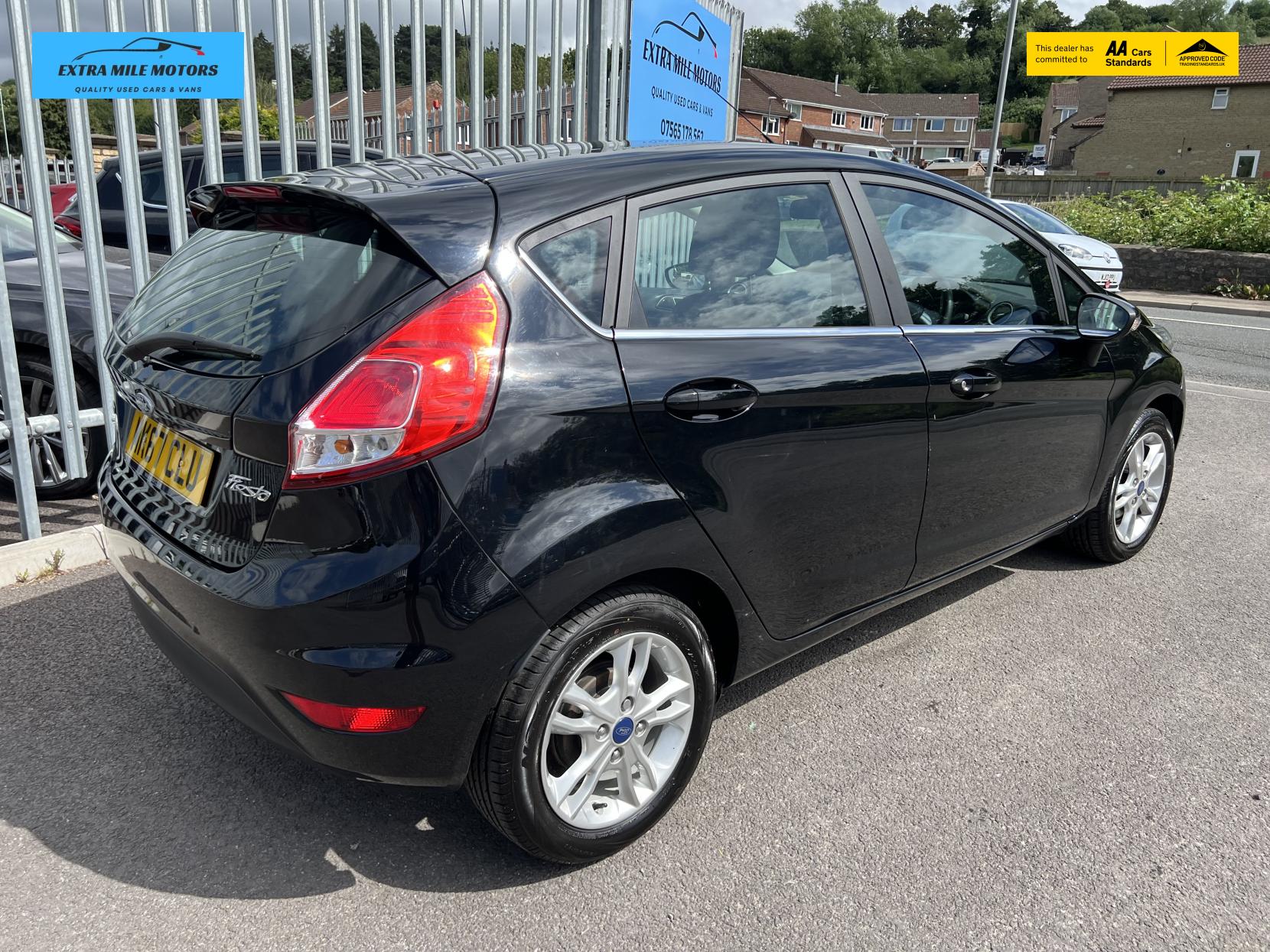 Ford Fiesta 1.0T EcoBoost Zetec Hatchback 5dr Petrol Manual Euro 6 (s/s) (100 ps)