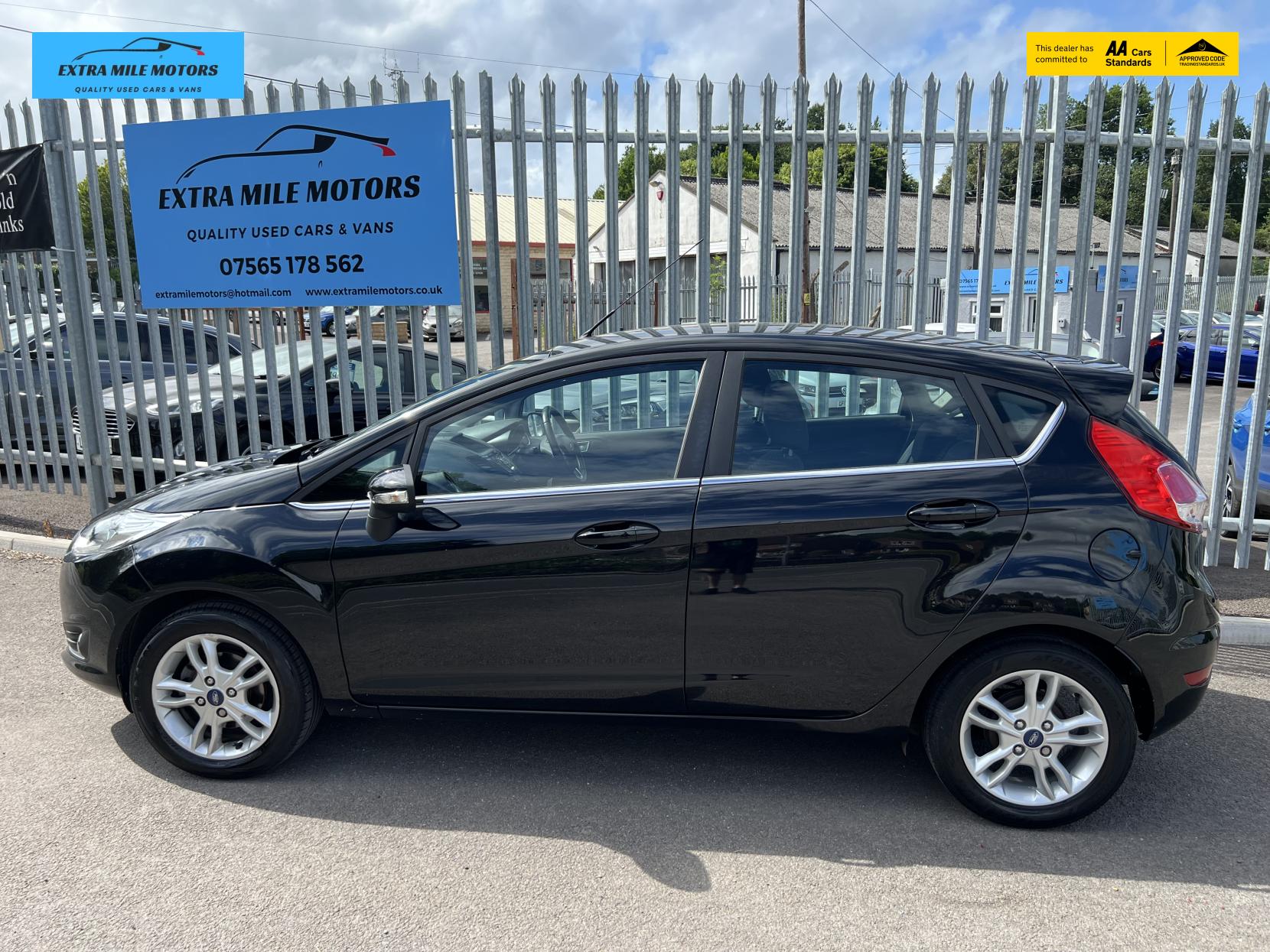 Ford Fiesta 1.0T EcoBoost Zetec Hatchback 5dr Petrol Manual Euro 6 (s/s) (100 ps)