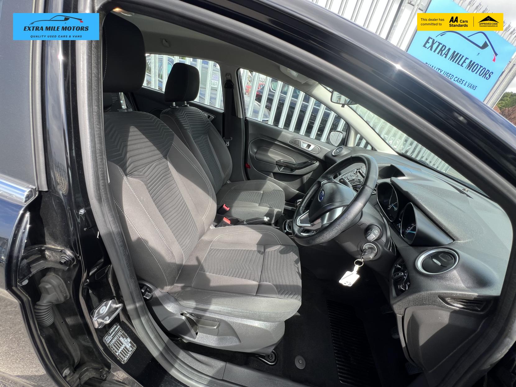Ford Fiesta 1.0T EcoBoost Zetec Hatchback 5dr Petrol Manual Euro 6 (s/s) (100 ps)