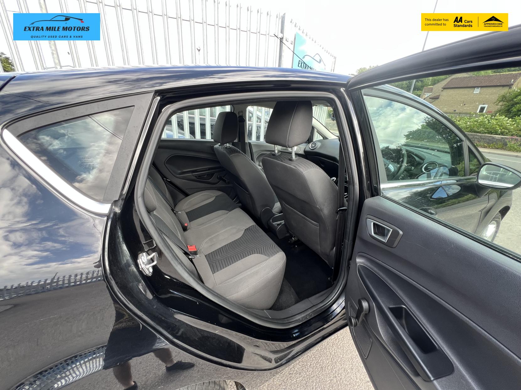 Ford Fiesta 1.0T EcoBoost Zetec Hatchback 5dr Petrol Manual Euro 6 (s/s) (100 ps)