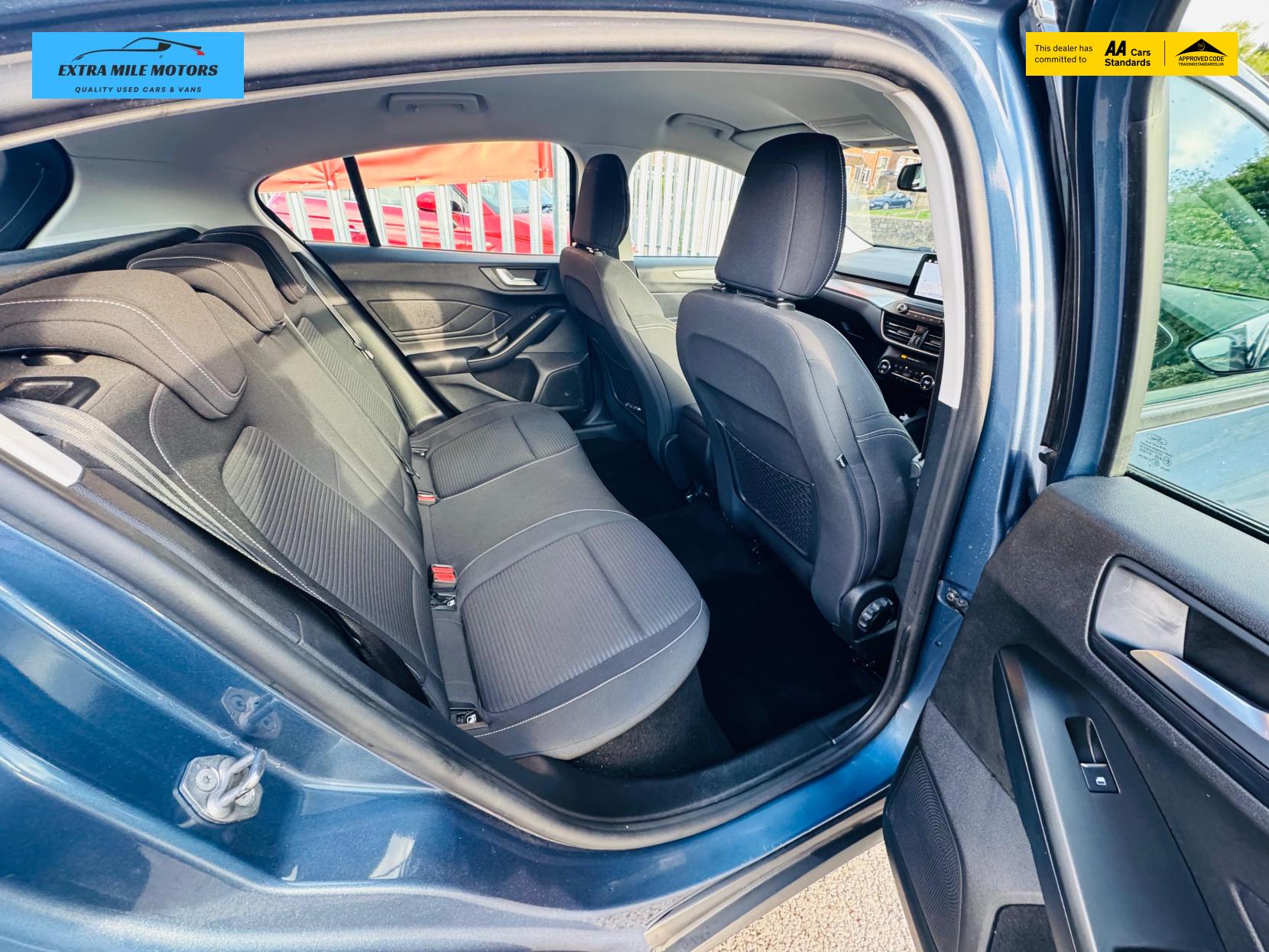 Ford Focus 1.0T EcoBoost Titanium Hatchback 5dr Petrol Manual Euro 6 (s/s) (125 ps)