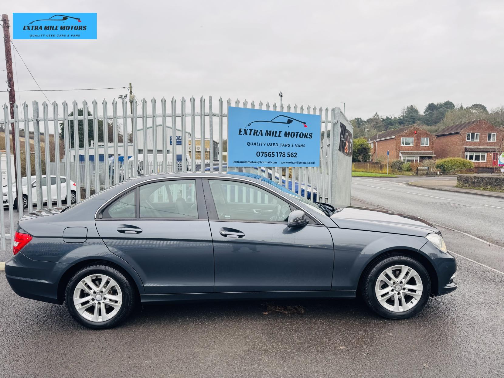 Mercedes-Benz C Class 2.1 C200 CDI Executive SE Saloon 4dr Diesel G-Tronic+ Euro 5 (s/s) (136 ps)