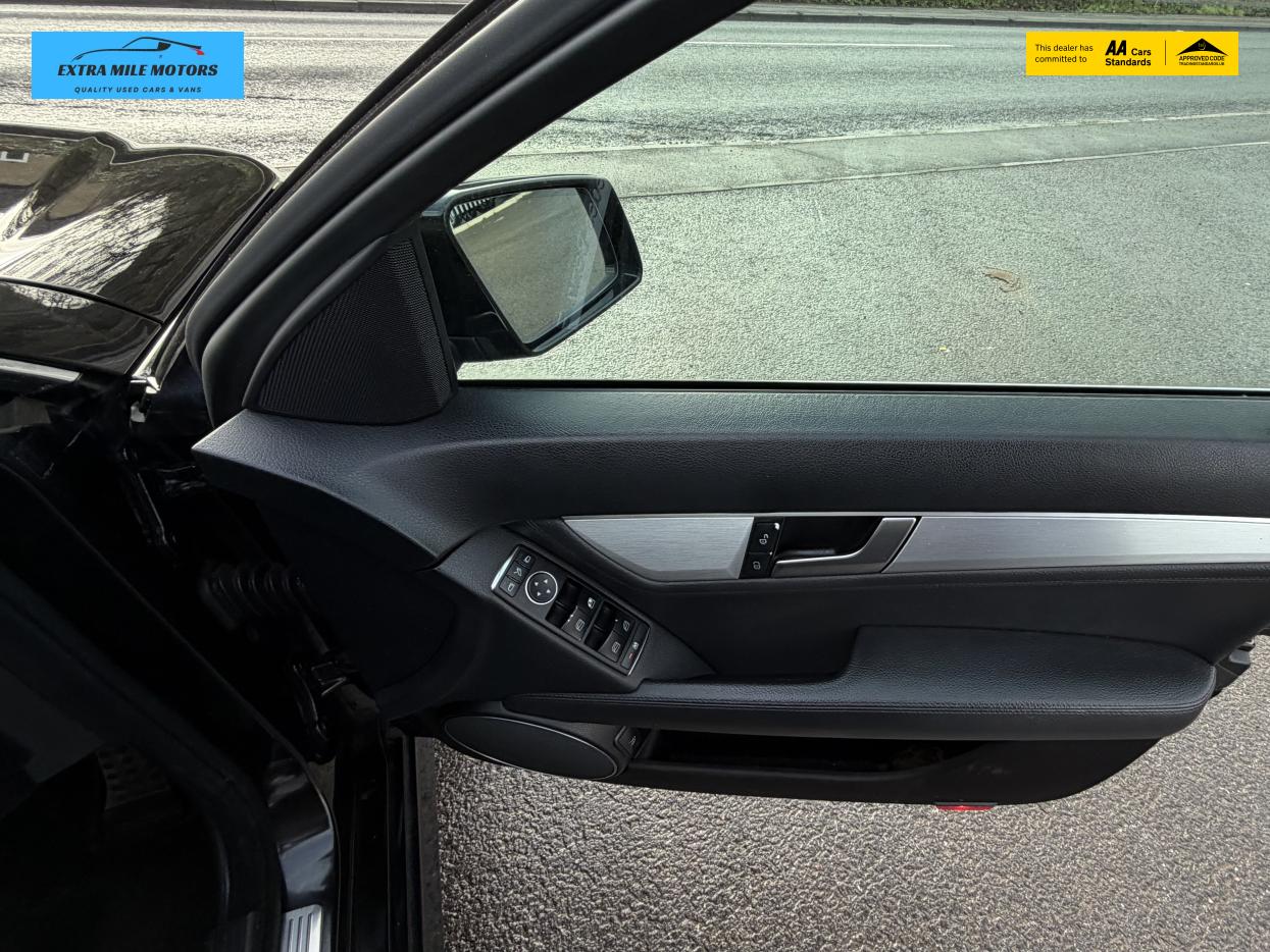 Mercedes-Benz C Class 2.1 C250 CDI BlueEfficiency Sport Saloon 4dr Diesel G-Tronic+ Euro 5 (s/s) (204 ps)