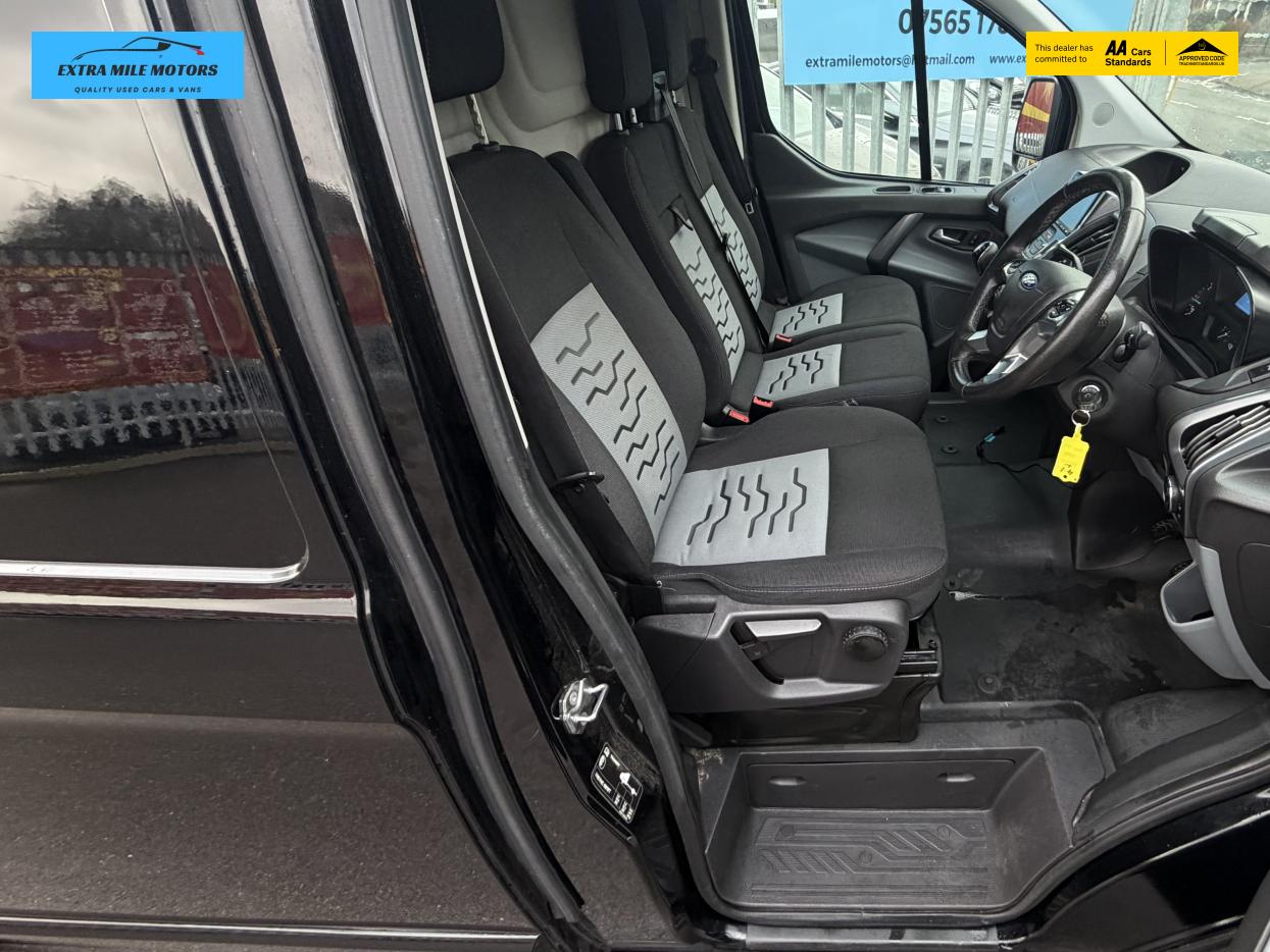 Ford Transit Custom 2.0 TDCi 290 Limited Panel Van 5dr Diesel Manual L1 H2 (157 g/km, 168 bhp)