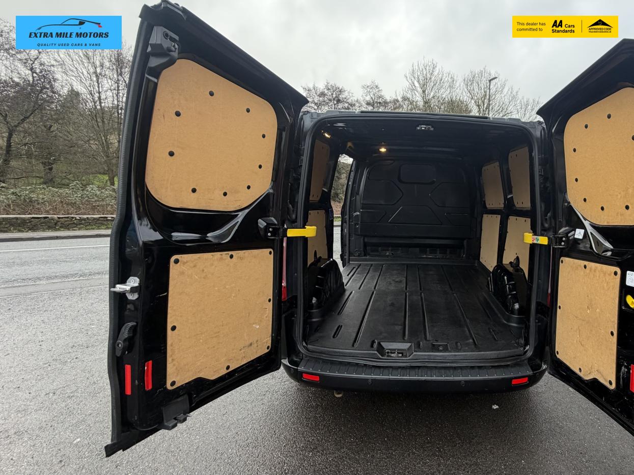 Ford Transit Custom 2.0 TDCi 290 Limited Panel Van 5dr Diesel Manual L1 H2 (157 g/km, 168 bhp)