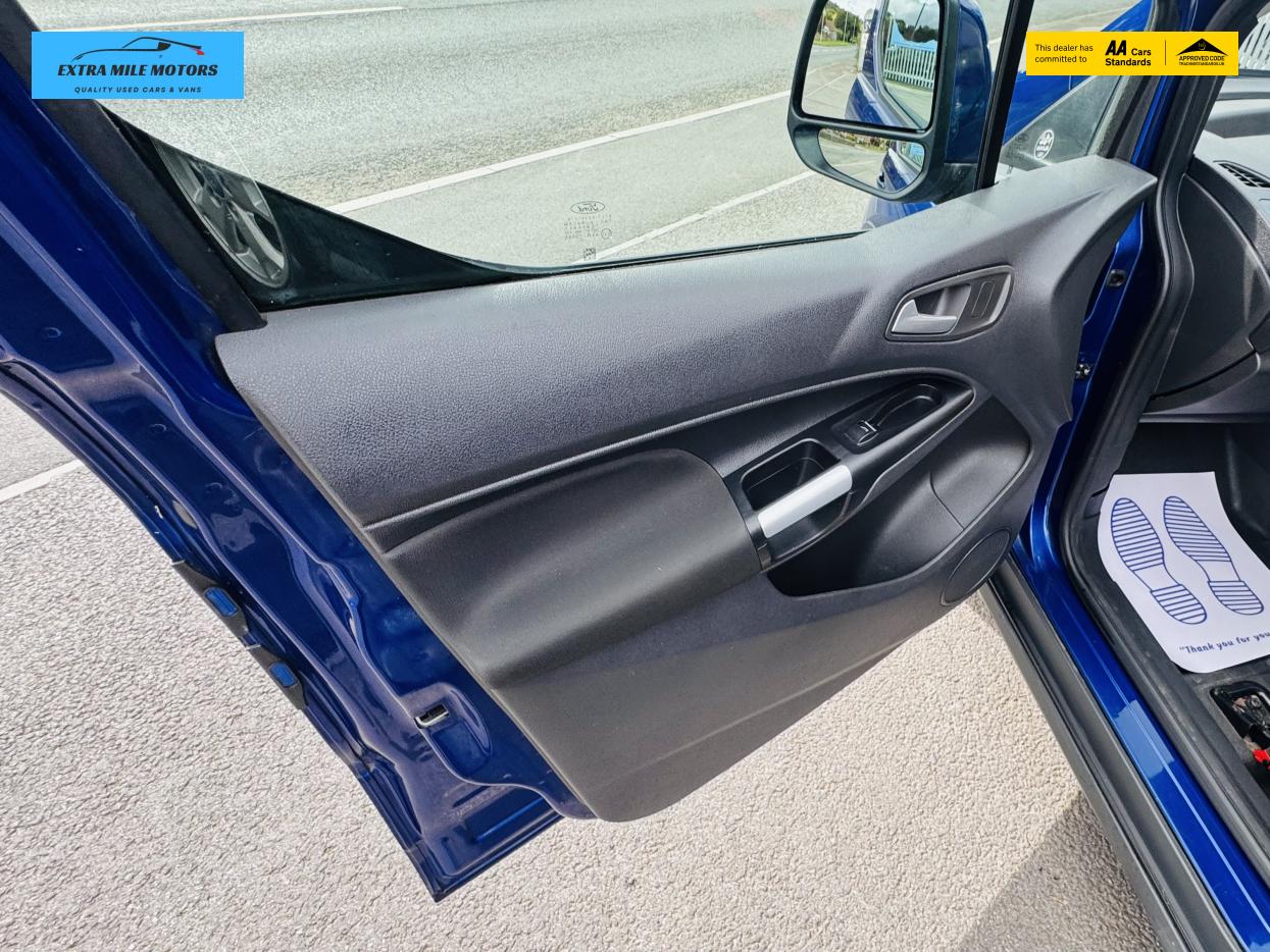 Ford Transit Connect 1.6 TDCi 200 Limited Panel Van 5dr Diesel Manual L1 H1 (124 g/km, 113 bhp)