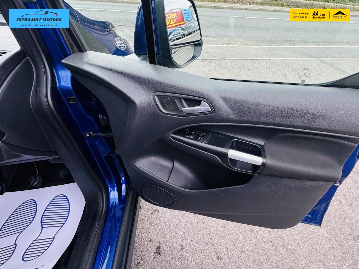 Ford Transit Connect 1.6 TDCi 200 Limited Panel Van 5dr Diesel Manual L1 H1 (124 g/km, 113 bhp)