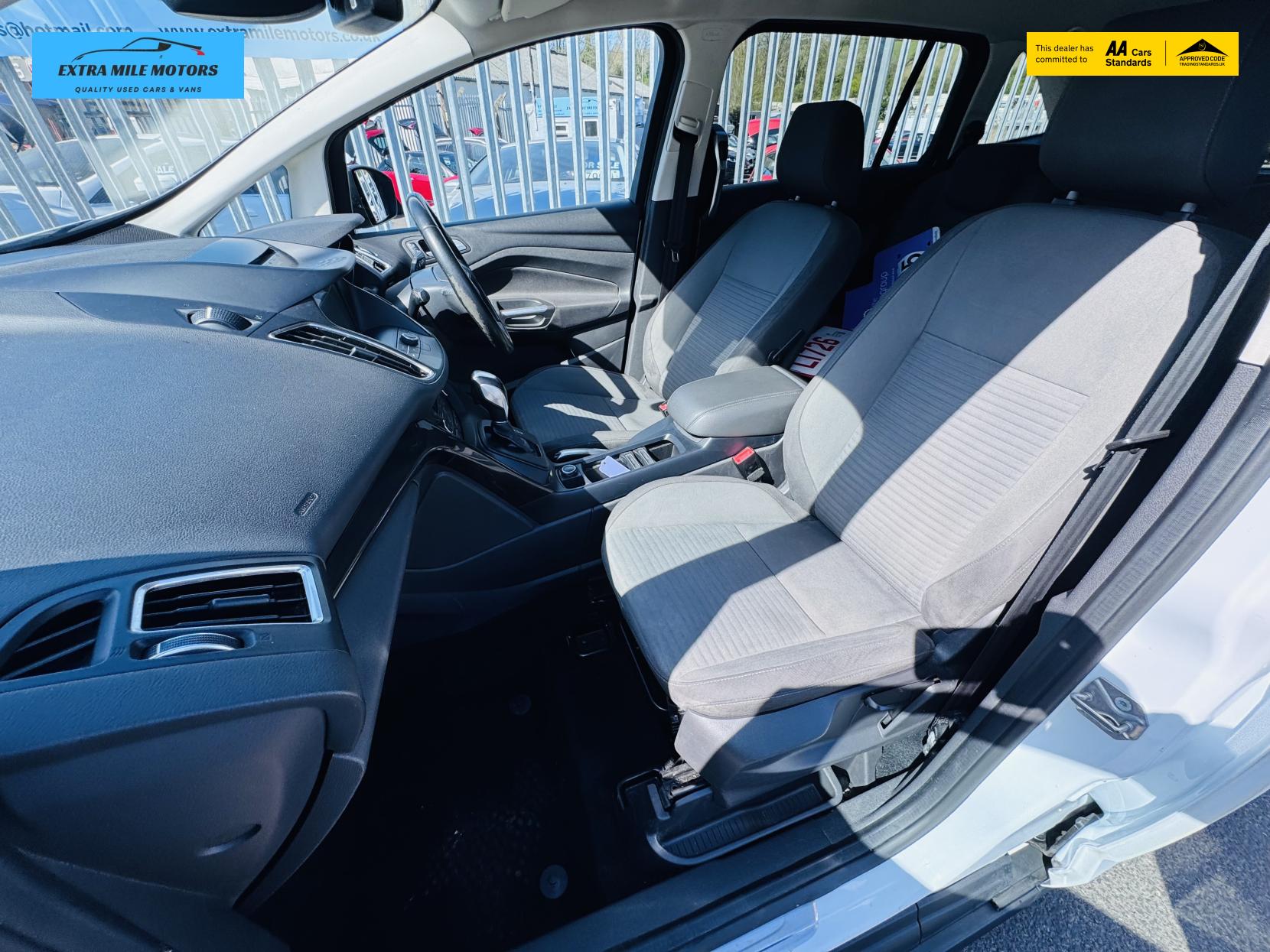 Ford Grand C-Max 1.5 TDCi Titanium MPV 5dr Diesel Powershift Euro 6 (s/s) (Nav) (120 ps)