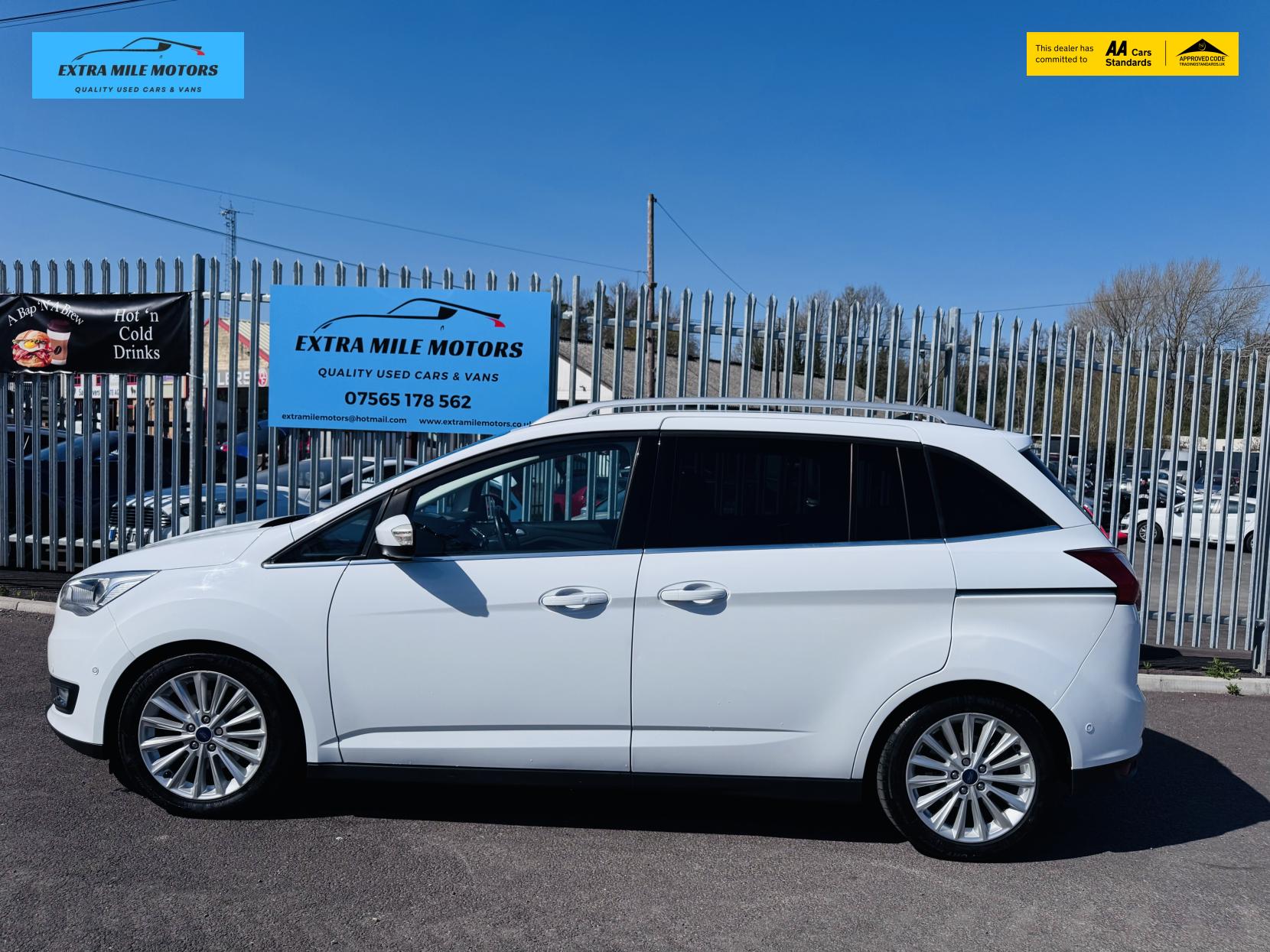 Ford Grand C-Max 1.5 TDCi Titanium MPV 5dr Diesel Powershift Euro 6 (s/s) (Nav) (120 ps)