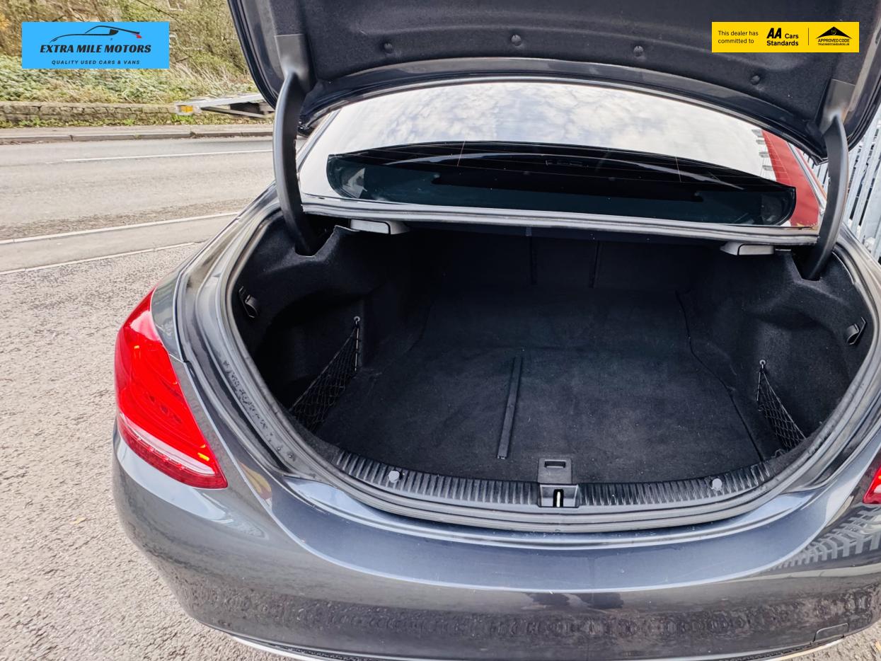 Mercedes-Benz C Class 2.1 C250 BlueTEC AMG Line Saloon 4dr Diesel G-Tronic+ Euro 6 (s/s) (204 ps)