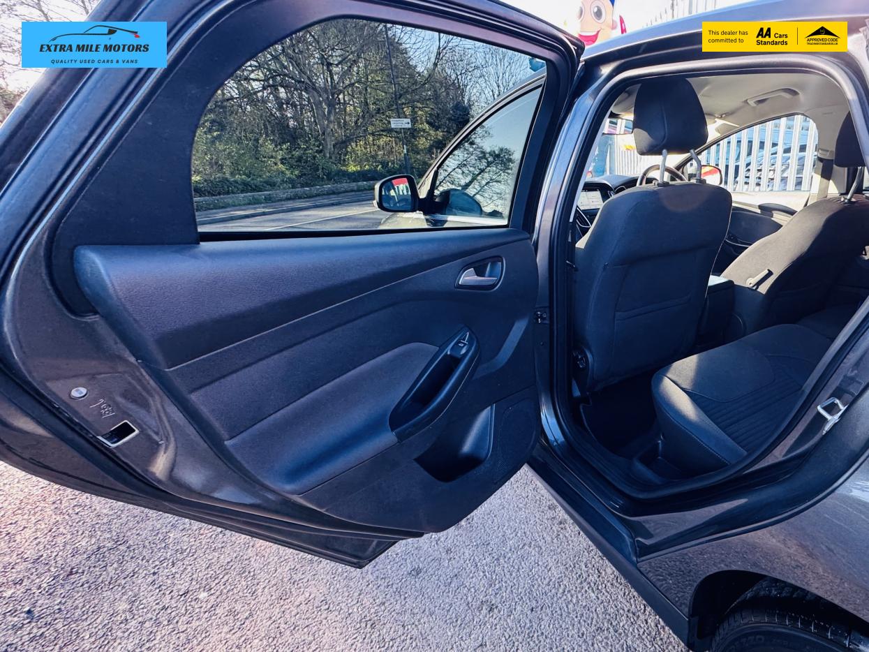 Ford Focus 1.0T EcoBoost Titanium Hatchback 5dr Petrol Manual Euro 6 (s/s) (125 ps)