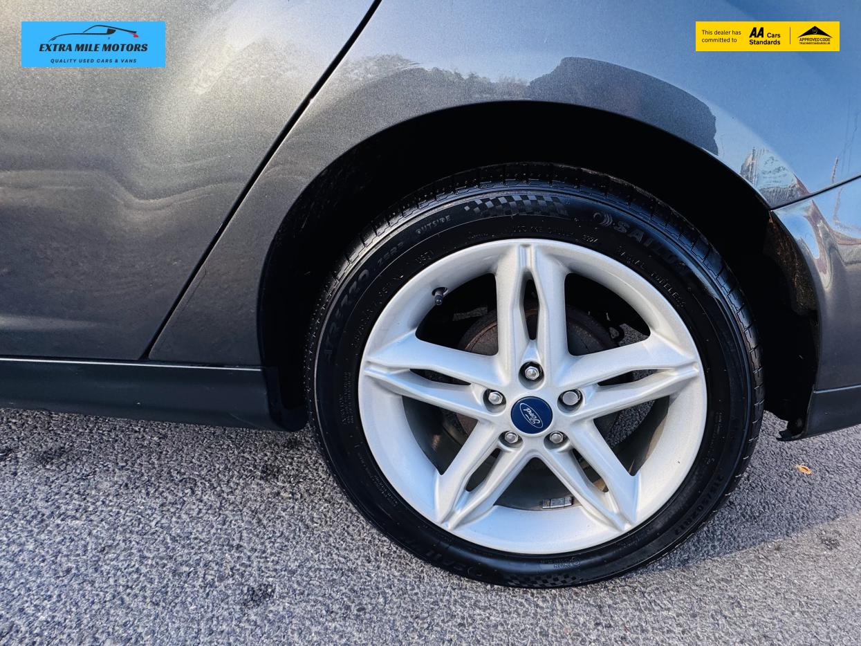 Ford Focus 1.0T EcoBoost Titanium Hatchback 5dr Petrol Manual Euro 6 (s/s) (125 ps)