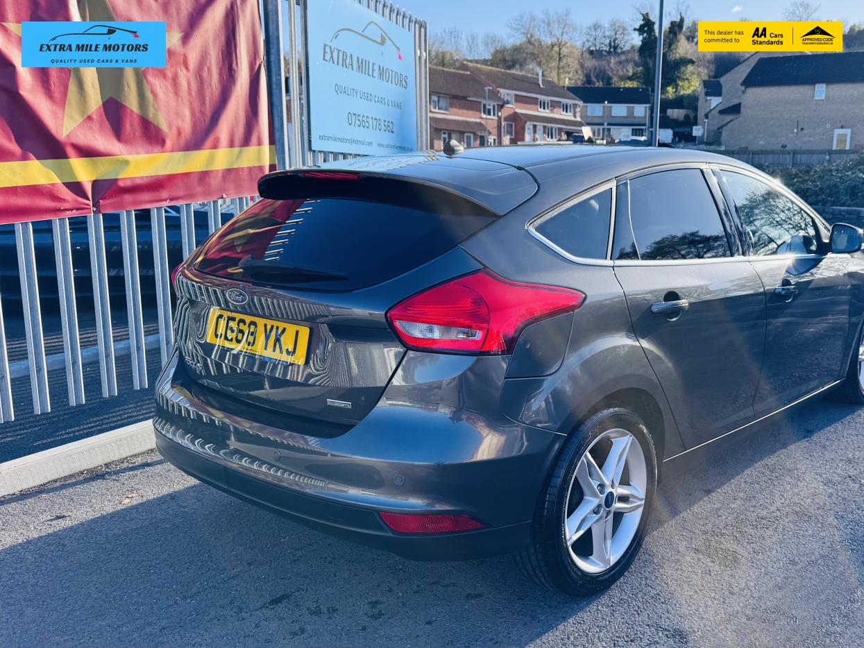 Ford Focus 1.0T EcoBoost Titanium Hatchback 5dr Petrol Manual Euro 6 (s/s) (125 ps)