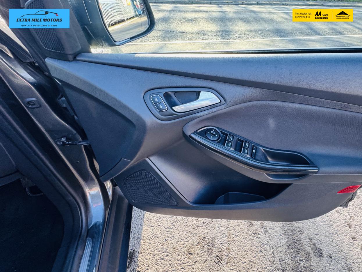 Ford Focus 1.0T EcoBoost Titanium Hatchback 5dr Petrol Manual Euro 6 (s/s) (125 ps)