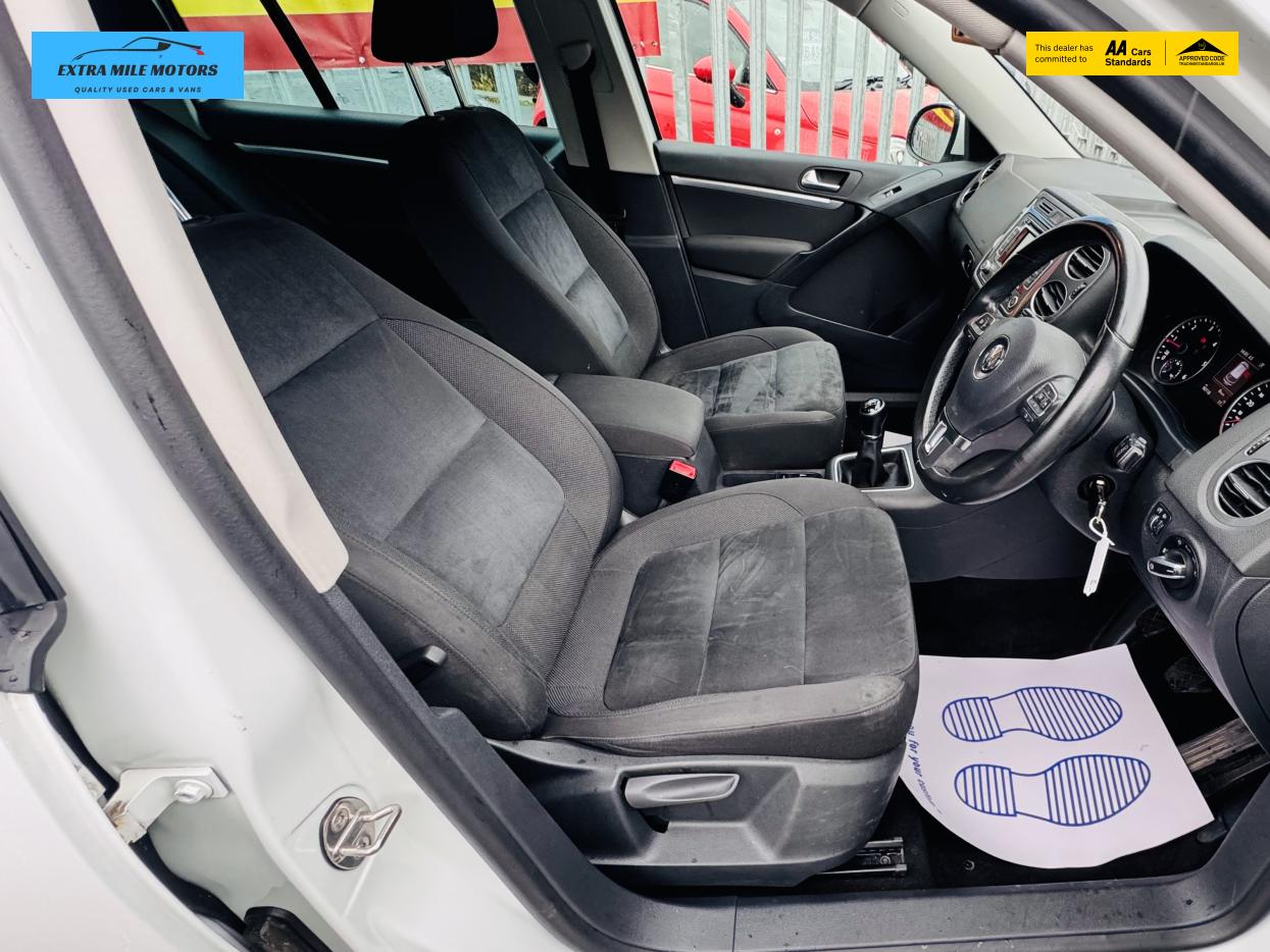 Volkswagen Tiguan 2.0 TDI BlueMotion Tech Match SUV 5dr Diesel Manual 2WD Euro 5 (s/s) (140 ps)