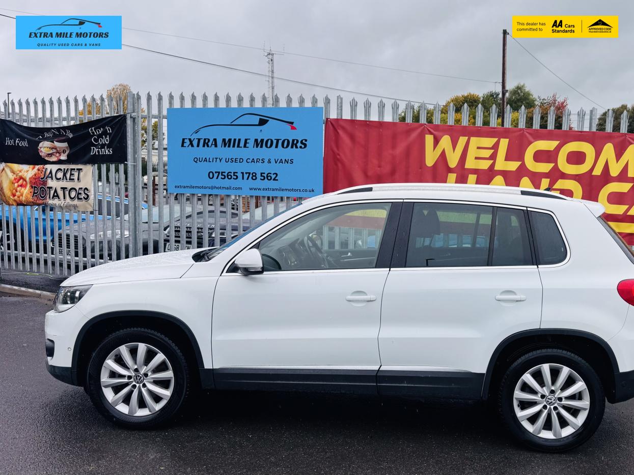 Volkswagen Tiguan 2.0 TDI BlueMotion Tech Match SUV 5dr Diesel Manual 2WD Euro 5 (s/s) (140 ps)