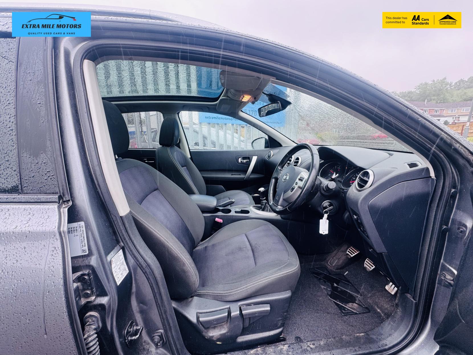 Nissan Qashqai 1.5 dCi n-tec+ SUV 5dr Diesel Manual 2WD Euro 5 (110 ps)