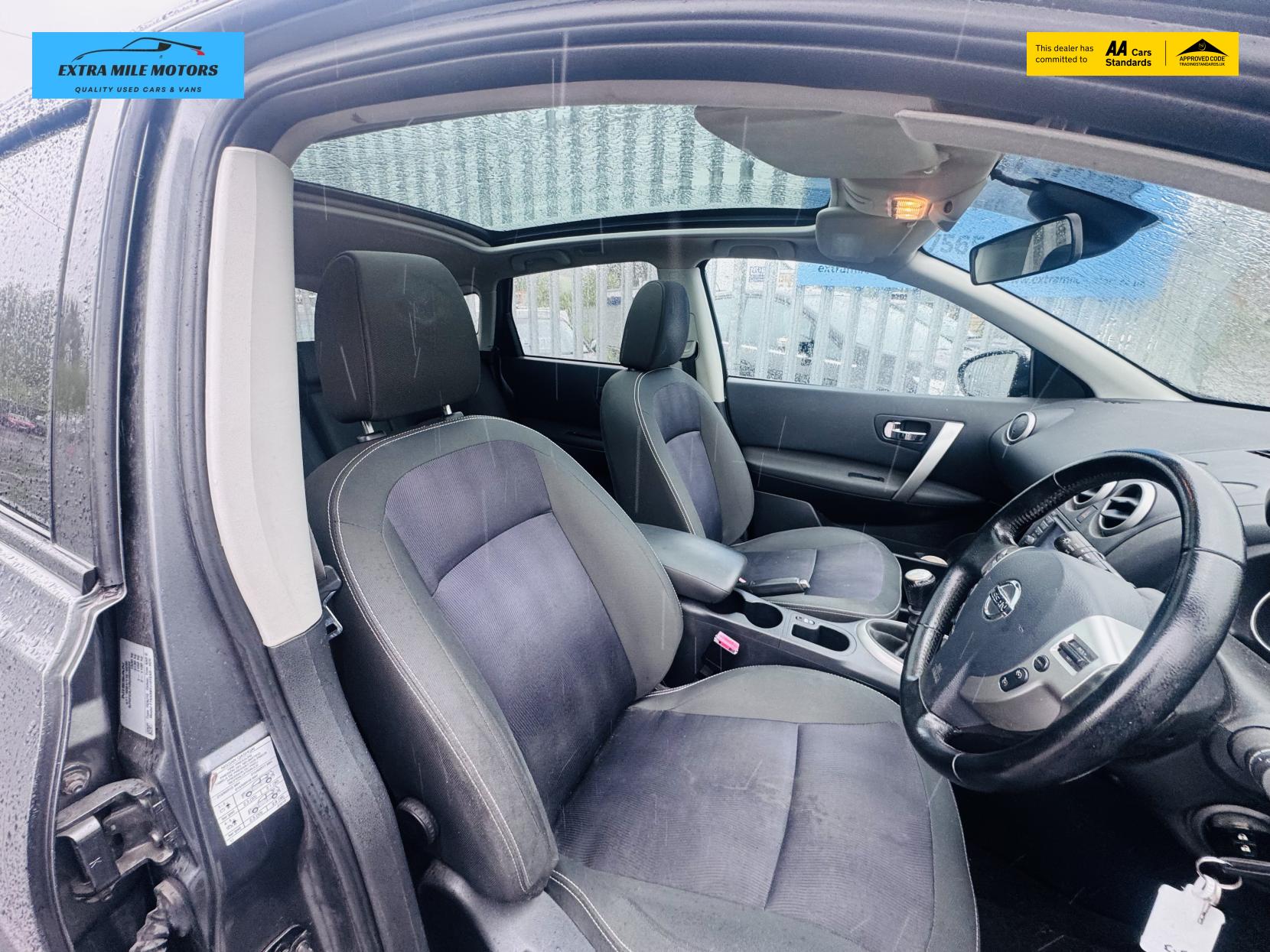 Nissan Qashqai 1.5 dCi n-tec+ SUV 5dr Diesel Manual 2WD Euro 5 (110 ps)