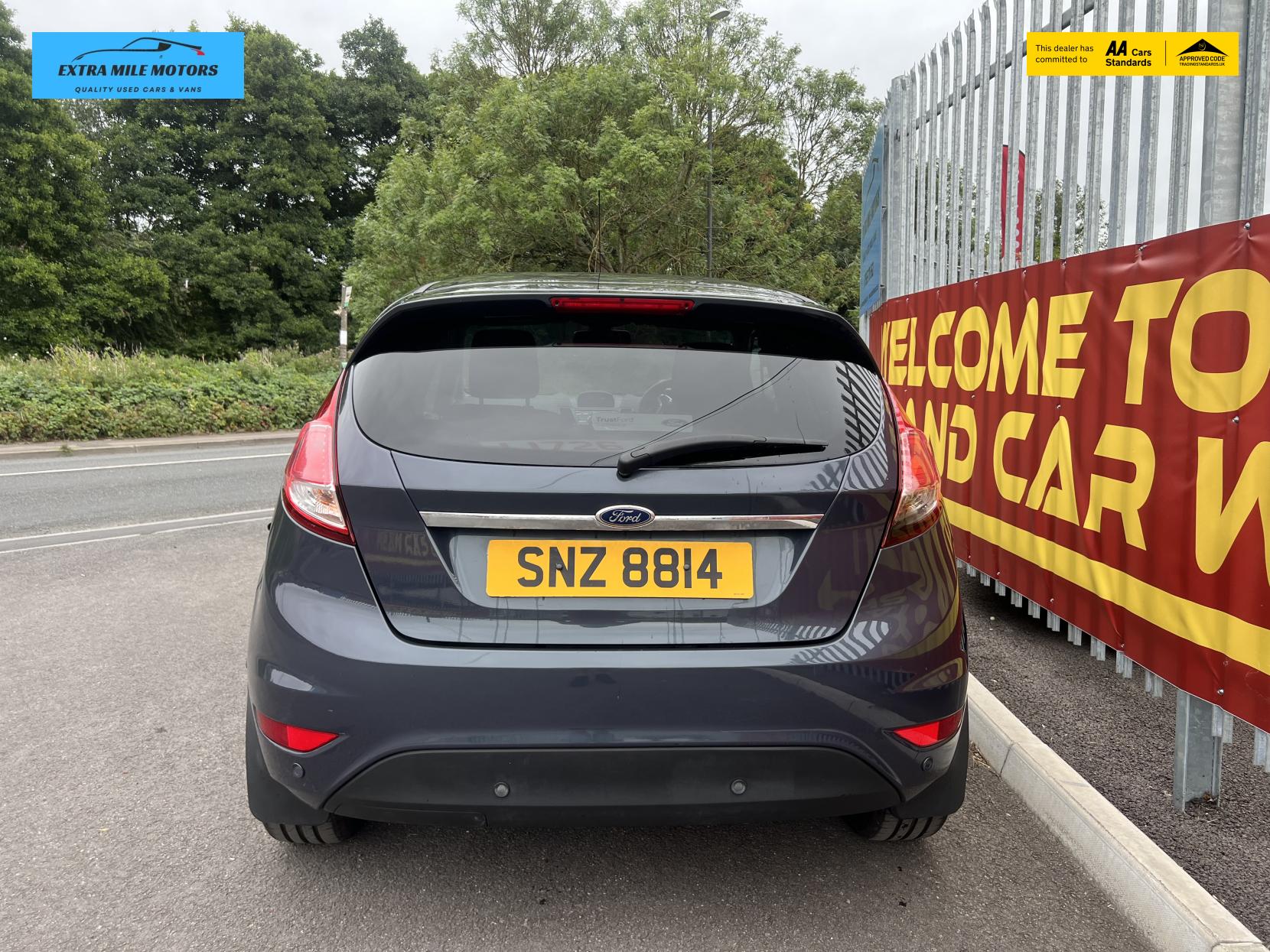 Ford Fiesta 1.6 Titanium Hatchback 5dr Petrol Powershift Euro 5 (105 ps)