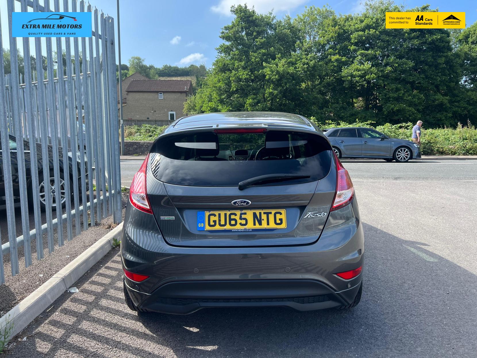 Ford Fiesta 1.0T EcoBoost Zetec Hatchback 3dr Petrol Manual Euro 6 (s/s) (100 ps)