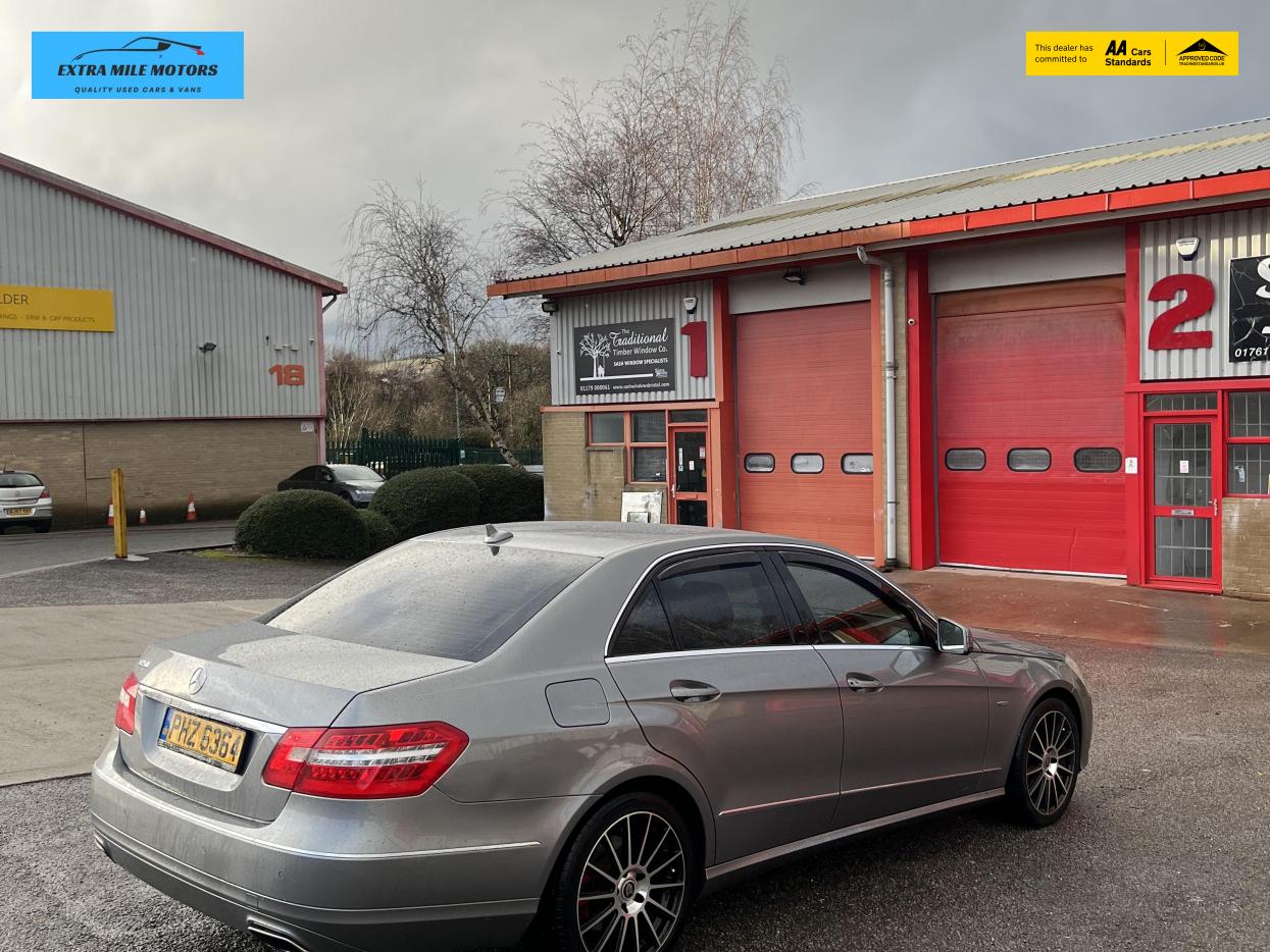 Mercedes-Benz E Class 2.1 E250 CDI BlueEfficiency Avantgarde Edition 125 Saloon 4dr Diesel G-Tronic+ Euro 5 (s/s) (204 ps)
