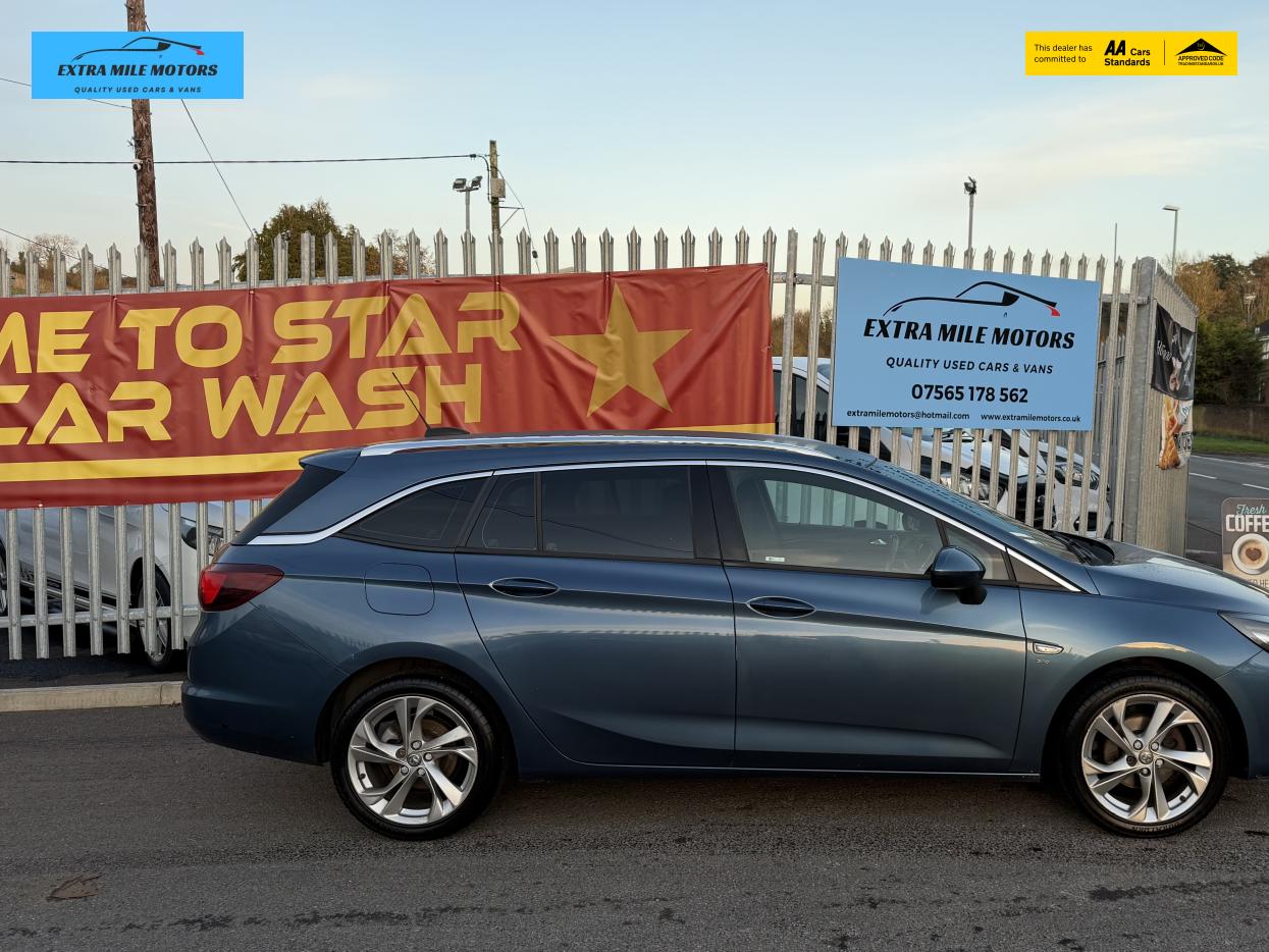 Vauxhall Astra 1.6 CDTi ecoFLEX SRi Sports Tourer 5dr Diesel Manual Euro 6 (s/s) (110 ps)