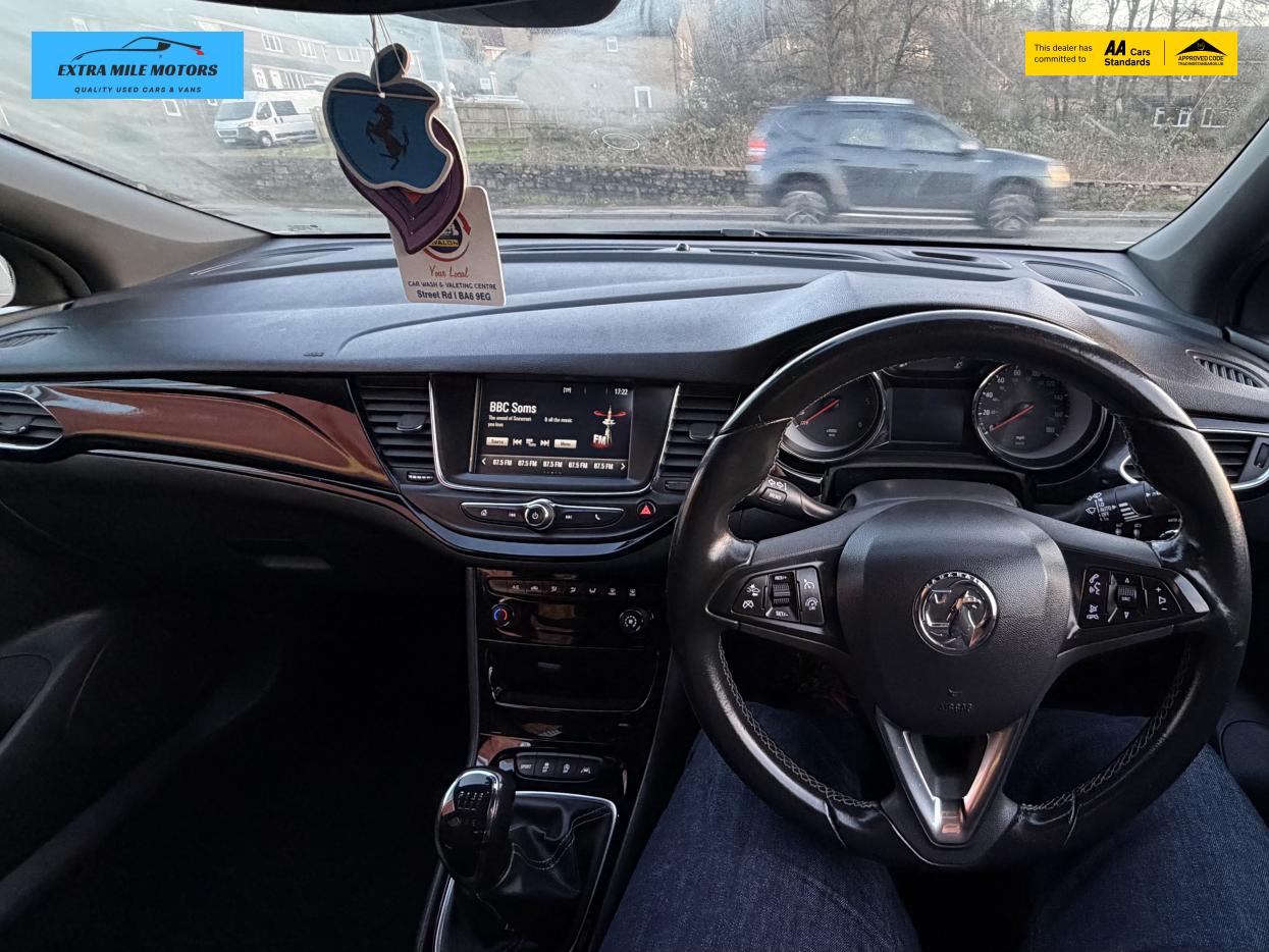 Vauxhall Astra 1.6 CDTi ecoFLEX SRi Sports Tourer 5dr Diesel Manual Euro 6 (s/s) (110 ps)