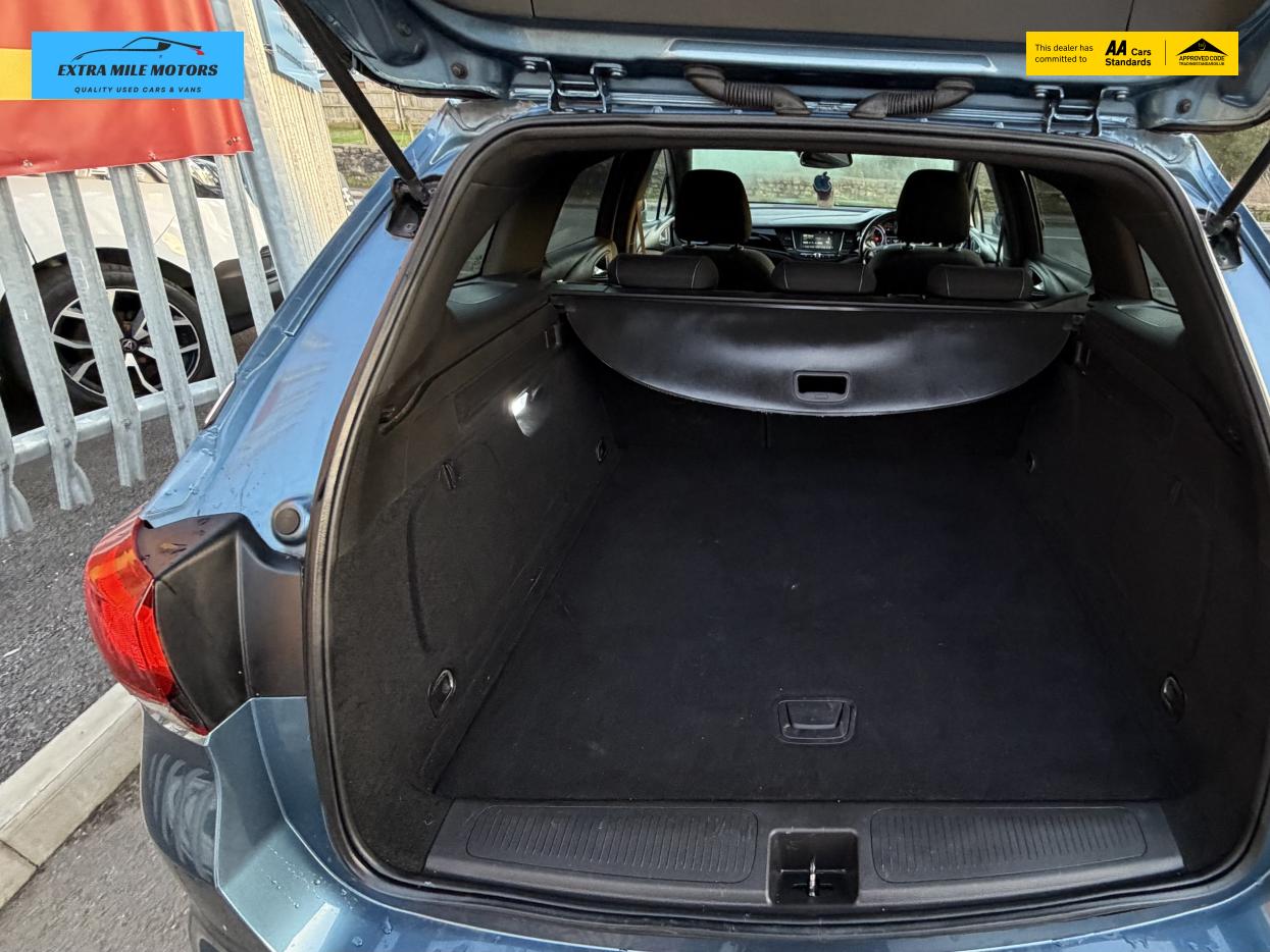 Vauxhall Astra 1.6 CDTi ecoFLEX SRi Sports Tourer 5dr Diesel Manual Euro 6 (s/s) (110 ps)